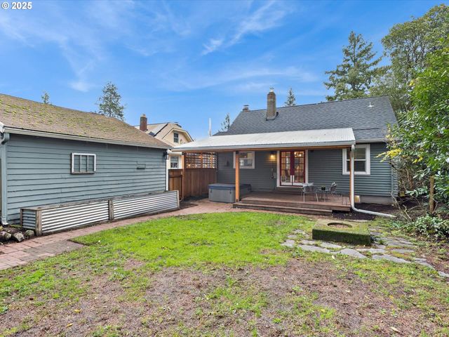 1515 Ne 57TH Ave, Portland, OR 97213