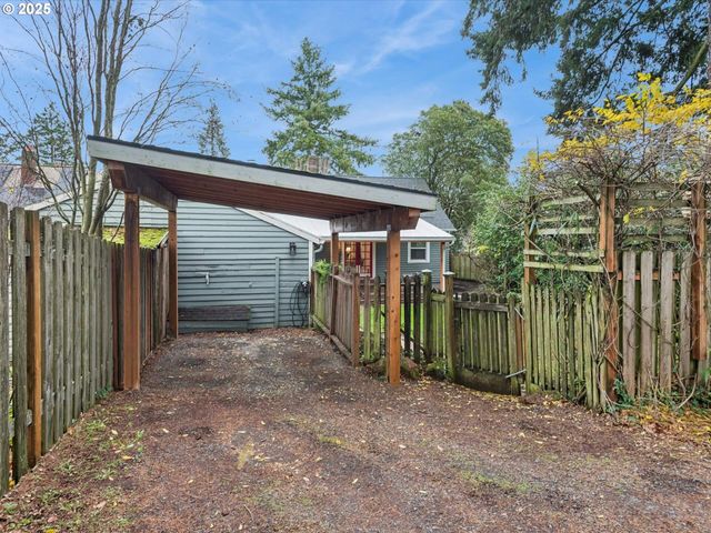 1515 Ne 57TH Ave, Portland, OR 97213