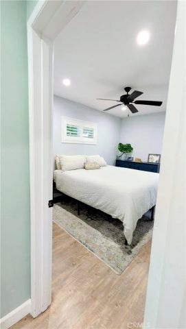 216 15th Street, Seal Beach, CA 90740