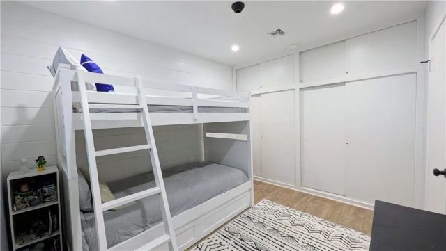 216 15th Street, Seal Beach, CA 90740