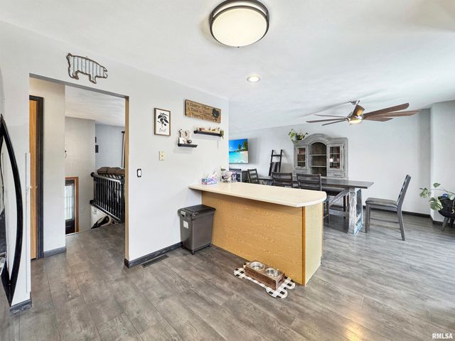 101 REGENT Court, East Peoria, IL 61611