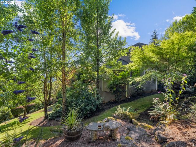 12207 Ne 241ST Ct, Brush Prairie, WA 98606
