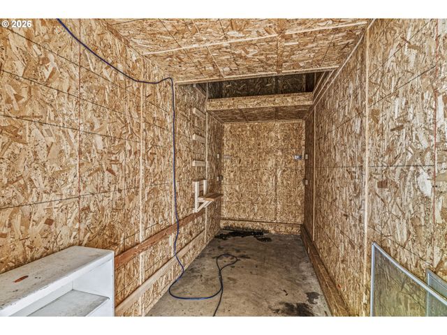 1821 NICHOLS Blvd, Longview, WA 98632
