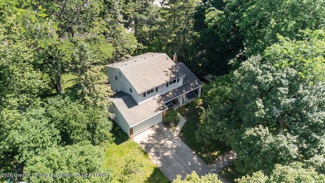 2709 Greenbriar Avenue, Lansing, MI 48912