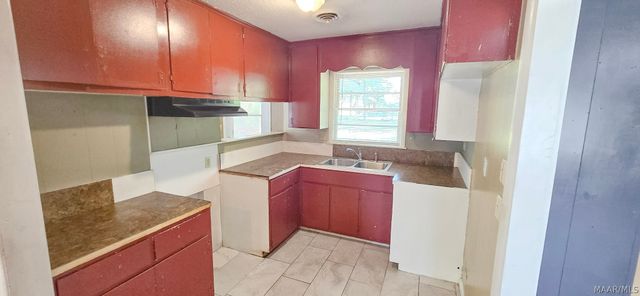 4353 Rainbow Road, Montgomery, AL 36116