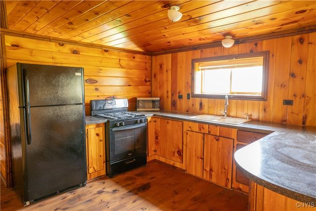 793 County Highway 19, Plainfield, NY 13491