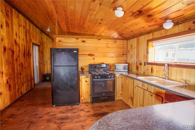 793 County Highway 19, Plainfield, NY 13491