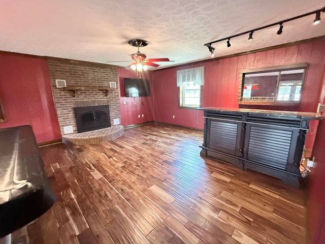 1220 Doctor Lee Avenue, Bridgeport, AL 35740