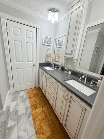 1220 Doctor Lee Avenue, Bridgeport, AL 35740