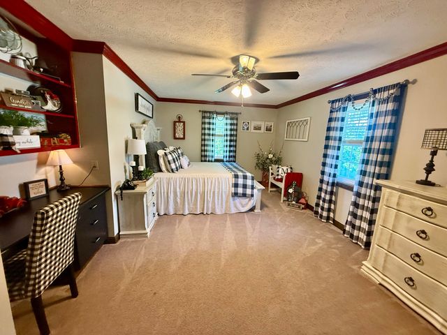 1220 Doctor Lee Avenue, Bridgeport, AL 35740