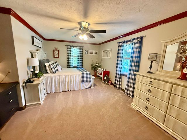1220 Doctor Lee Avenue, Bridgeport, AL 35740