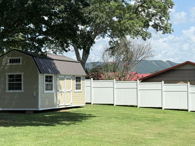 1220 Doctor Lee Avenue, Bridgeport, AL 35740