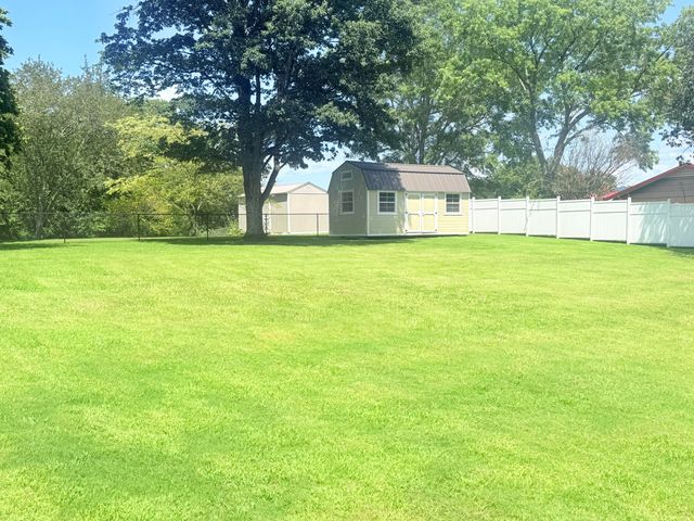 1220 Doctor Lee Avenue, Bridgeport, AL 35740