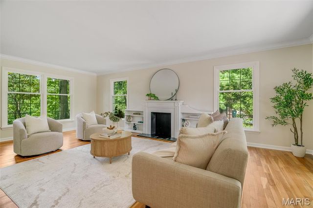 1424 Forest Avenue, Kirkwood, MO 63122