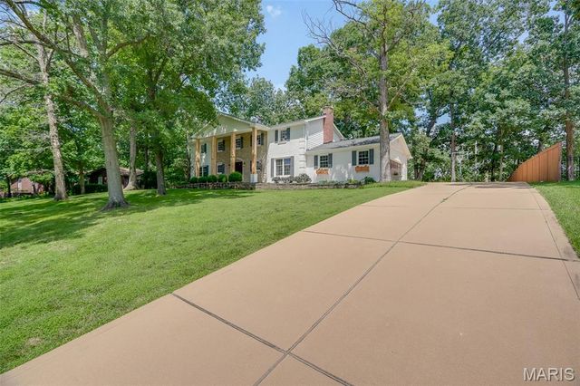 1424 Forest Avenue, Kirkwood, MO 63122