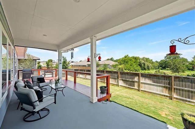 108 Charles Zanco DR, Bastrop, TX 78602