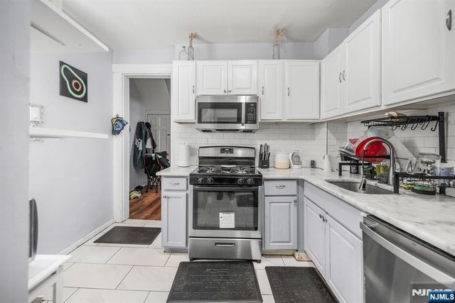 108 Ward Street, Orange, NJ 07050