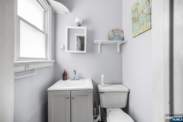 108 Ward Street, Orange, NJ 07050
