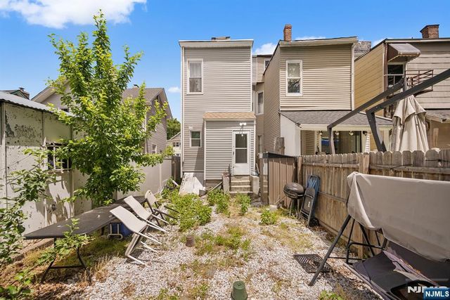 108 Ward Street, Orange, NJ 07050