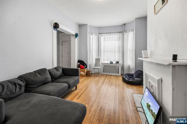 108 Ward Street, Orange, NJ 07050