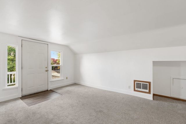 816 E Gordon Ave, Spokane, WA 99207