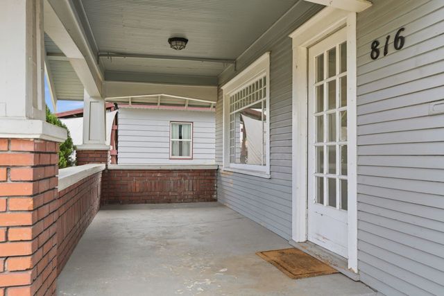 816 E Gordon Ave, Spokane, WA 99207