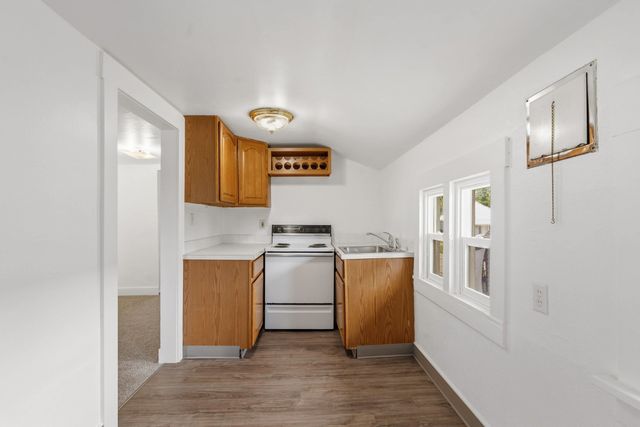 816 E Gordon Ave, Spokane, WA 99207