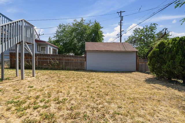 816 E Gordon Ave, Spokane, WA 99207