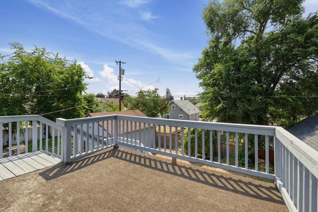 816 E Gordon Ave, Spokane, WA 99207