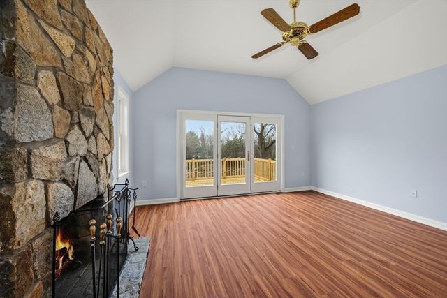 20 Blacksmith Way, Saugus, MA 01906