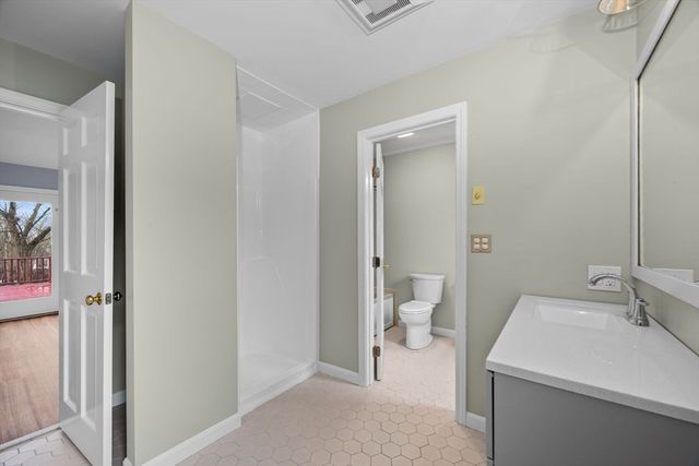 20 Blacksmith Way, Saugus, MA 01906