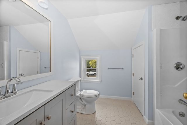 20 Blacksmith Way, Saugus, MA 01906