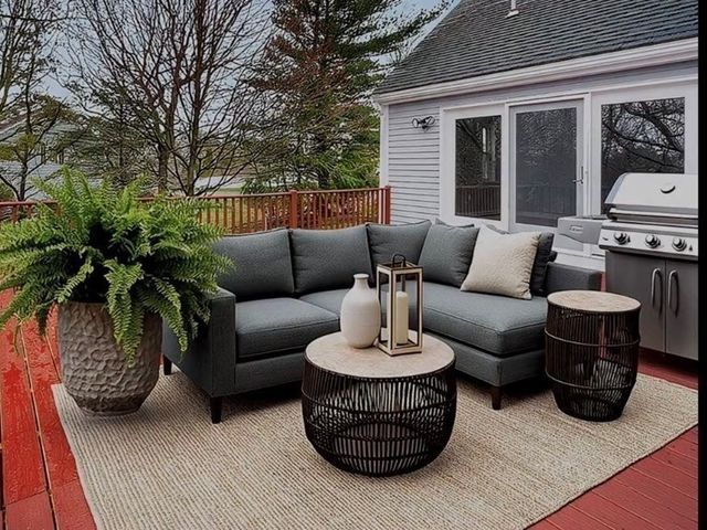 20 Blacksmith Way, Saugus, MA 01906