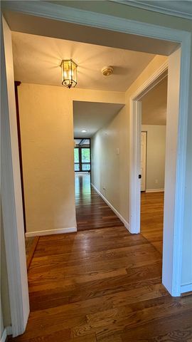 307 Garlow Dr, Penn Hills, PA 15235