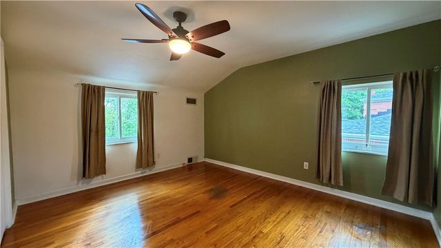 307 Garlow Dr, Penn Hills, PA 15235