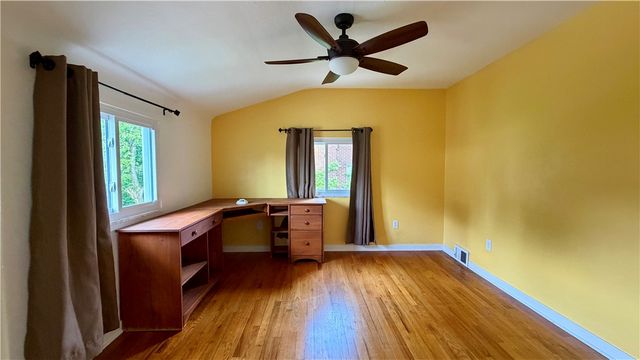 307 Garlow Dr, Penn Hills, PA 15235