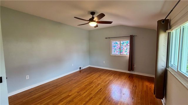 307 Garlow Dr, Penn Hills, PA 15235