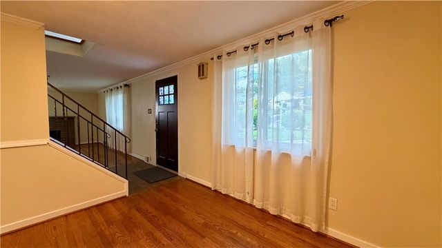 307 Garlow Dr, Penn Hills, PA 15235