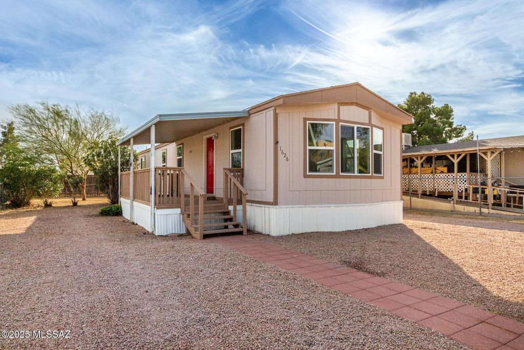 1629 W Ruth Street, Tucson, AZ 85705