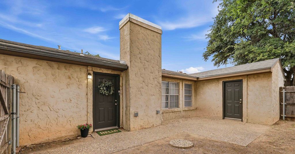 Image 1 of property listing at 3819 Green Meadow Drive D, San Angelo, TX 76904