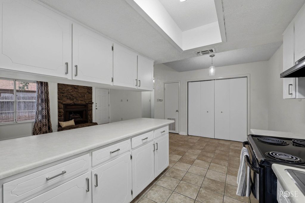 Image 9 of property listing at 3819 Green Meadow Drive D, San Angelo, TX 76904