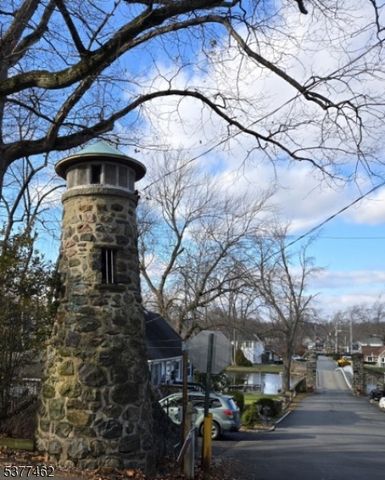 69 Highland Trl, Denville Twp., NJ 07834