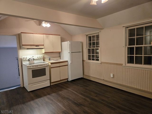 69 Highland Trl, Denville Twp., NJ 07834