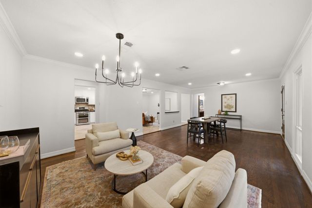 5506 Creekbend Drive, Houston, TX 77096