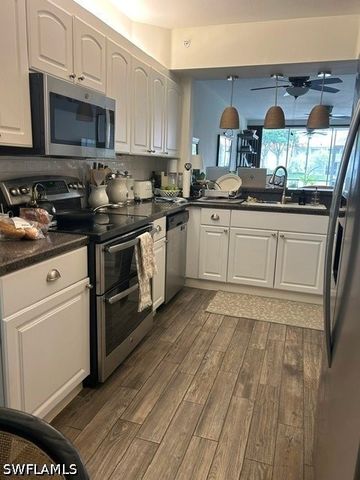 7564 Silver Trumpet LN 102, Naples, FL 34109
