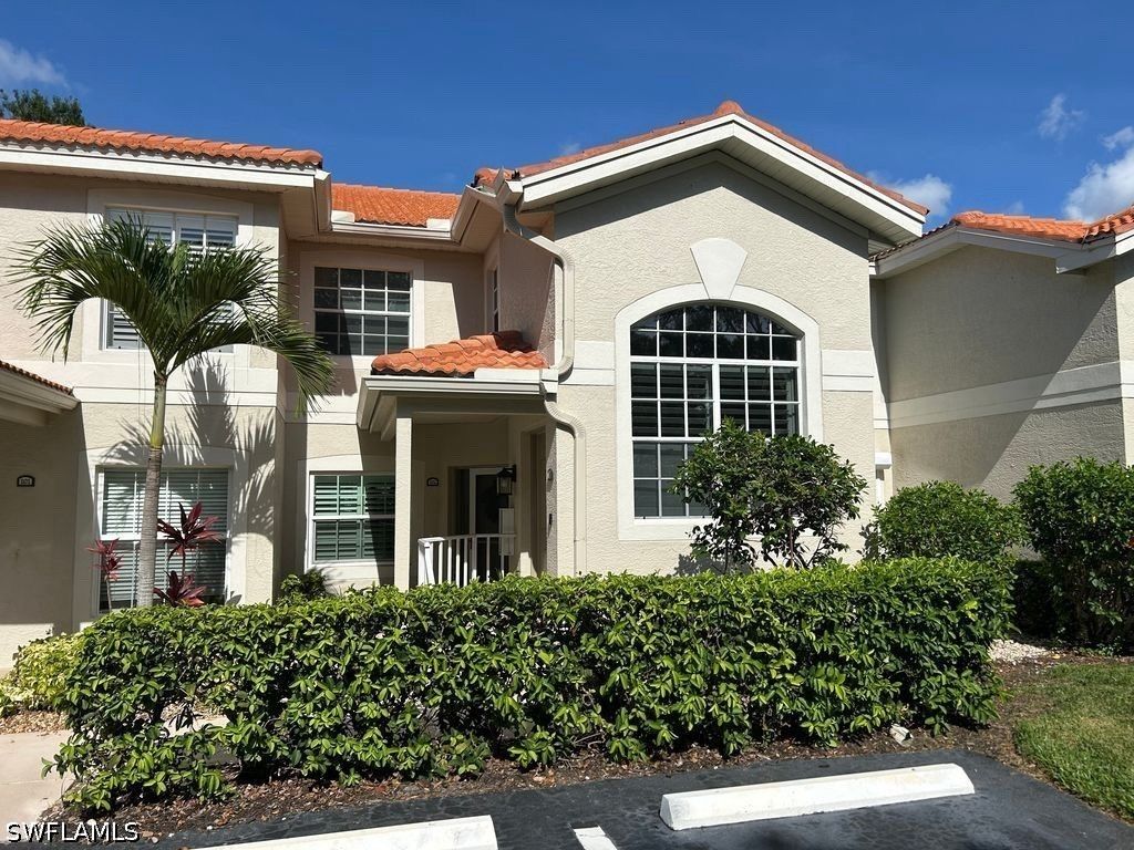 7564 Silver Trumpet LN 102, Naples, FL 34109