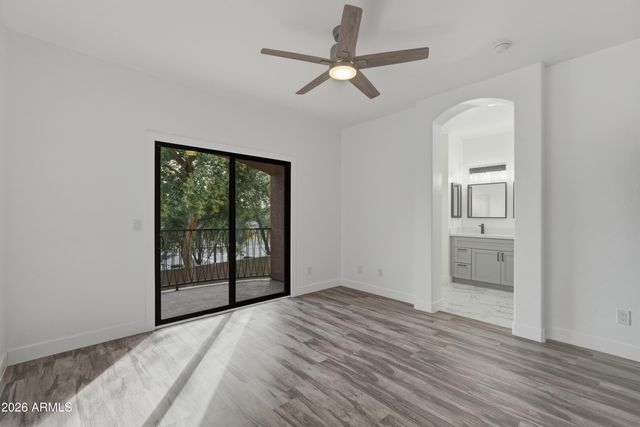 21655 N 36TH Avenue 119, Glendale, AZ 85308