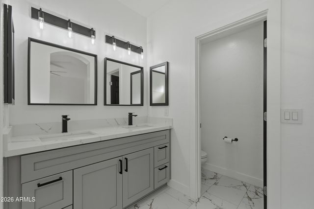 21655 N 36TH Avenue 119, Glendale, AZ 85308