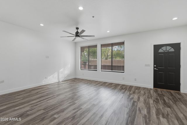 21655 N 36TH Avenue 119, Glendale, AZ 85308