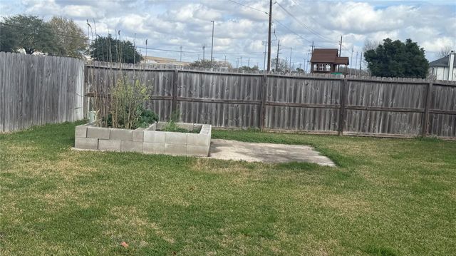 16806 Pheasant Creek Court, Sugar Land, TX 77498